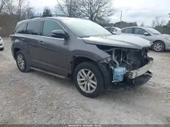 5TDZARFH3GS017632 2016 TOYOTA HIGHLANDER