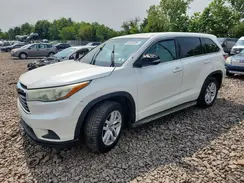 5TDZARFH3GS018070 2016 TOYOTA HIGHLANDER