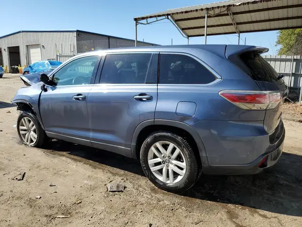 5TDZARFH3GS022622 2016 TOYOTA HIGHLANDER - Image 2