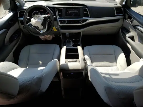 5TDZARFH3GS022622 2016 TOYOTA HIGHLANDER - Image 8
