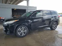 5TDZARFH3HS023593 2017 TOYOTA HIGHLANDER