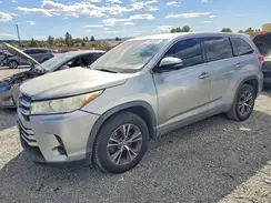 5TDZARFH3HS024257 2017 TOYOTA HIGHLANDER
