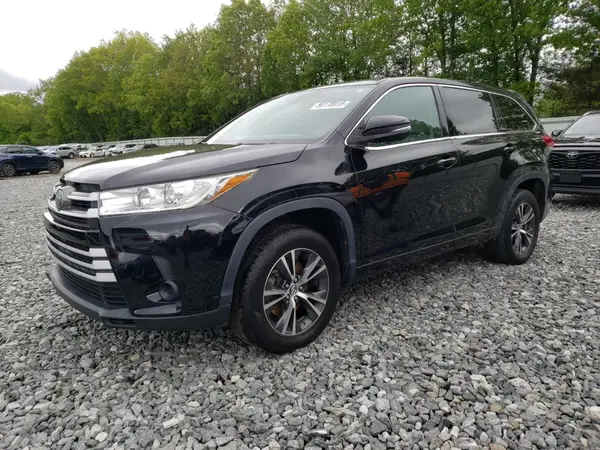 5TDZARFH3HS025019 2017 TOYOTA HIGHLANDER - Image 1