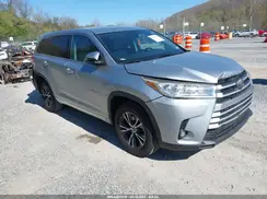 5TDZARFH3HS027014 2017 TOYOTA HIGHLANDER
