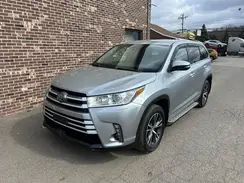 5TDZARFH3HS027501 2017 TOYOTA HIGHLANDER