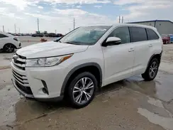 5TDZARFH3HS031838 2017 TOYOTA HIGHLANDER