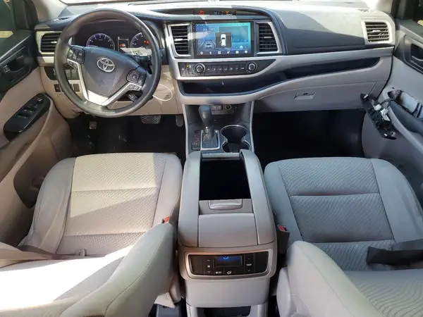 5TDZARFH3JS035894 2018 TOYOTA HIGHLANDER - Image 8