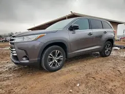 5TDZARFH3JS037354 2018 TOYOTA HIGHLANDER