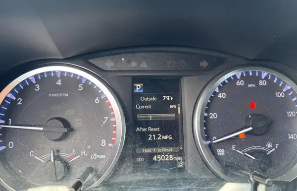 5TDZARFH3JS039556 2018 TOYOTA HIGHLANDER - Image 8