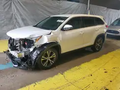 5TDZARFH3KS045052 2019 TOYOTA HIGHLANDER