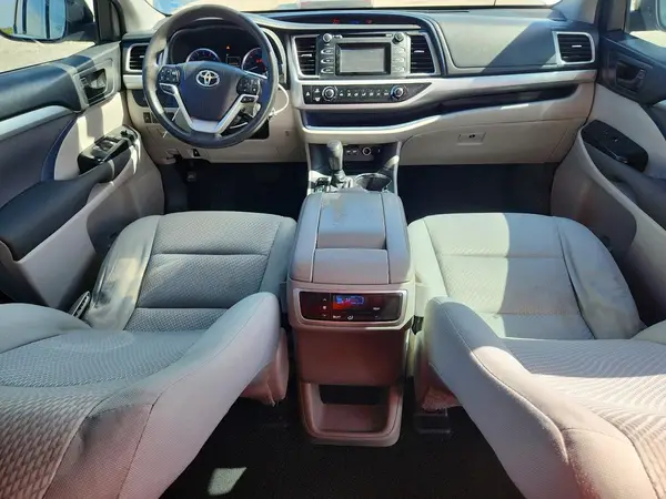5TDZARFH3KS047464 2019 TOYOTA HIGHLANDER - Image 8