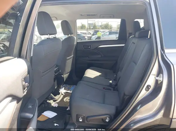 5TDZARFH3KS054821 2019 TOYOTA HIGHLANDER - Image 8