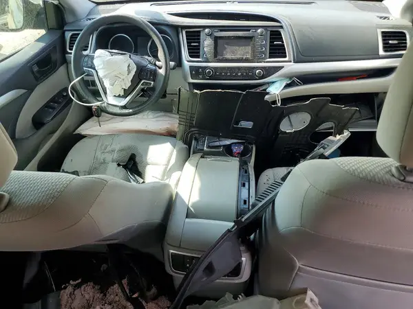 5TDZARFH3KS054950 2019 TOYOTA HIGHLANDER - Image 8