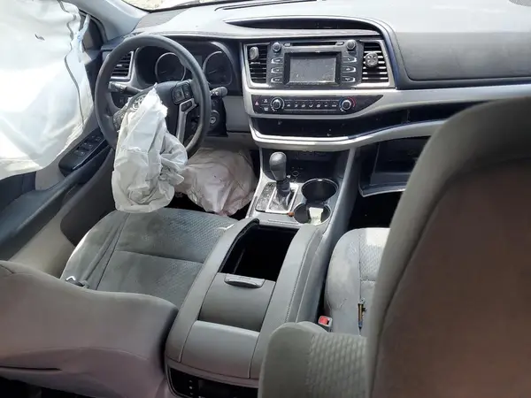 5TDZARFH3KS055936 2019 TOYOTA HIGHLANDER - Image 8