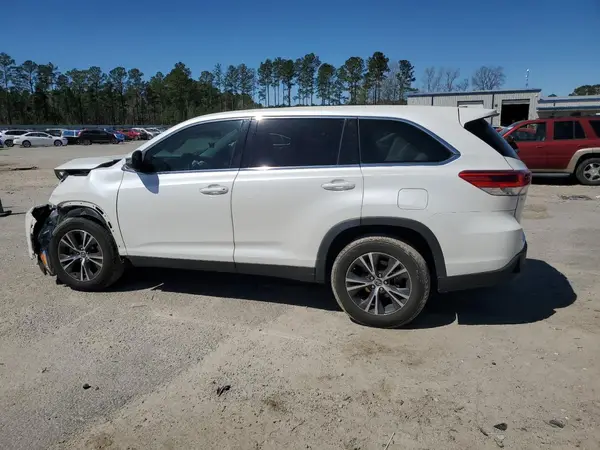 5TDZARFH3KS057072 2019 TOYOTA HIGHLANDER - Image 2