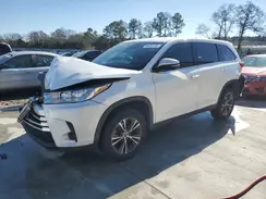 5TDZARFH3KS059615 2019 TOYOTA HIGHLANDER