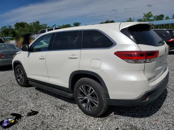 5TDZARFH3KS060358 2019 TOYOTA HIGHLANDER - Image 2