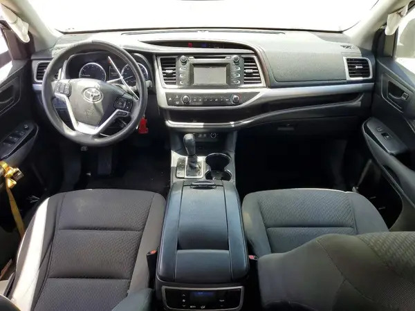 5TDZARFH4HS025109 2017 TOYOTA HIGHLANDER - Image 8