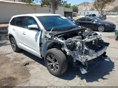 5TDZARFH4HS027572 2017 TOYOTA HIGHLANDER