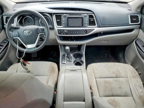 5TDZARFH4HS032030 2017 TOYOTA HIGHLANDER - Image 8