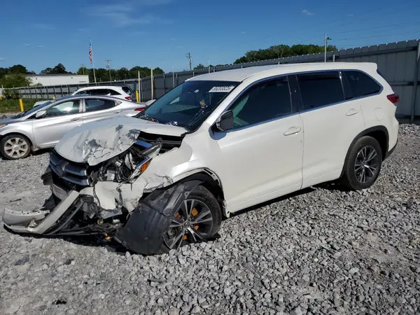 5TDZARFH4JS033748 2018 TOYOTA HIGHLANDER - Image 1