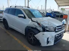 5TDZARFH4JS034768 2018 TOYOTA HIGHLANDER