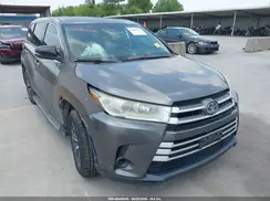 5TDZARFH4JS035998 2018 TOYOTA HIGHLANDER