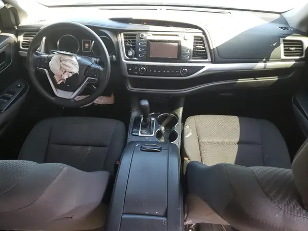 5TDZARFH4JS040991 2018 TOYOTA HIGHLANDER - Image 8