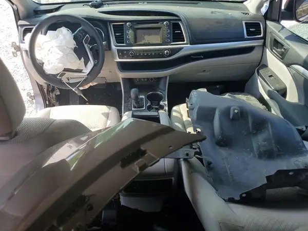 5TDZARFH4KS044573 2019 TOYOTA HIGHLANDER - Image 8