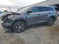 5TDZARFH4KS044864 2019 TOYOTA HIGHLANDER
