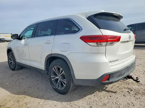 5TDZARFH4KS046842 2019 TOYOTA HIGHLANDER - Image 2