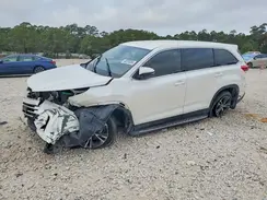 5TDZARFH4KS047215 2019 TOYOTA HIGHLANDER