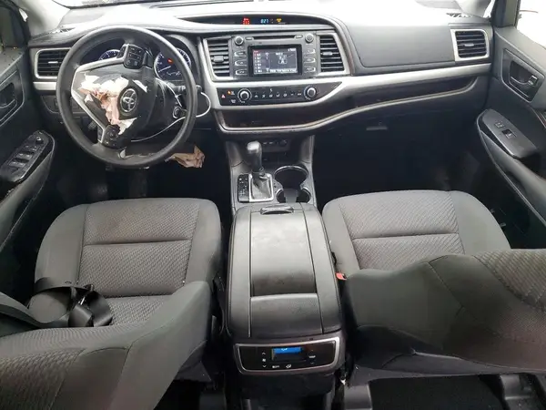 5TDZARFH4KS047215 2019 TOYOTA HIGHLANDER - Image 8