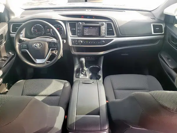 5TDZARFH4KS053368 2019 TOYOTA HIGHLANDER - Image 8
