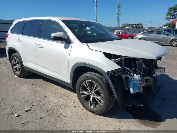 5TDZARFH4KS054309 2019 TOYOTA HIGHLANDER - Image 1