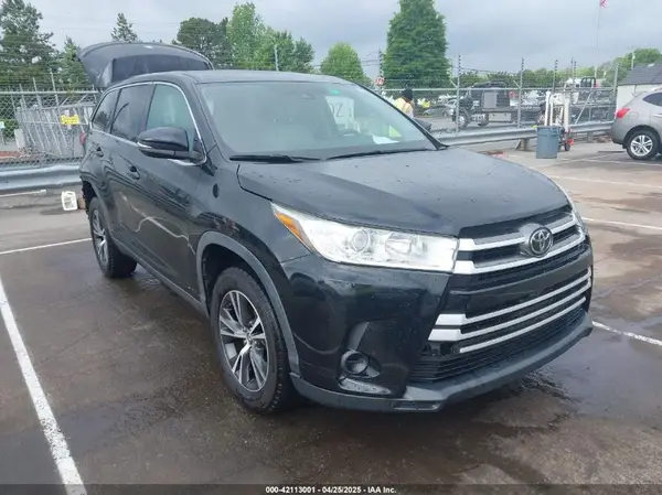 5TDZARFH4KS055265 2019 TOYOTA HIGHLANDER - Image 1