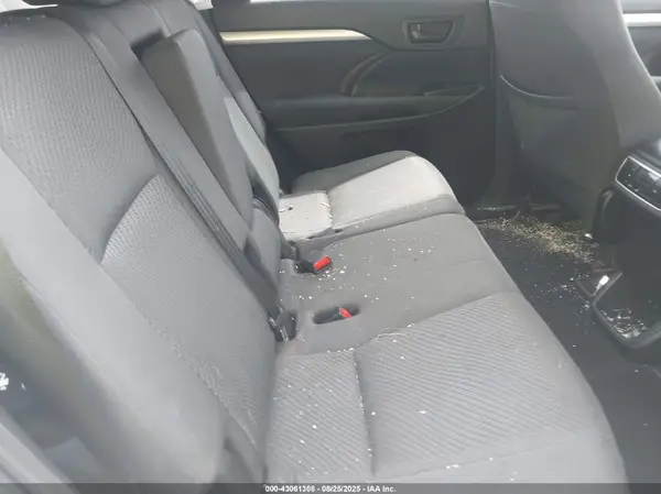 5TDZARFH4KS056903 2019 TOYOTA HIGHLANDER - Image 8