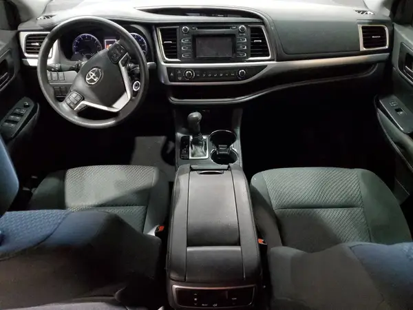 5TDZARFH4KS058182 2019 TOYOTA HIGHLANDER - Image 8