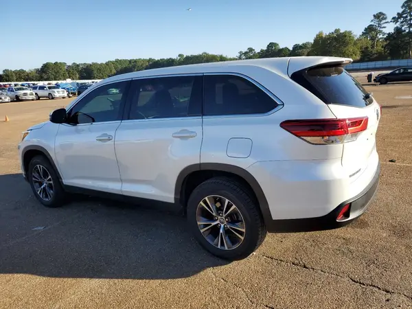 5TDZARFH4KS058747 2019 TOYOTA HIGHLANDER - Image 2
