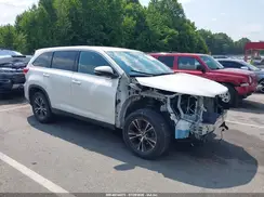 5TDZARFH4KS059736 2019 TOYOTA HIGHLANDER