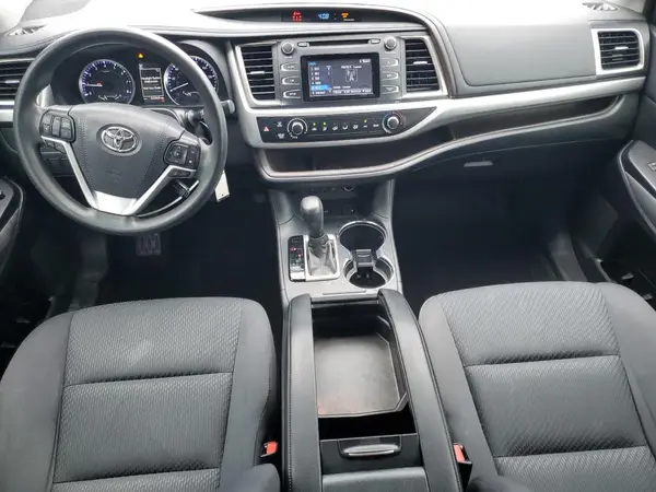 5TDZARFH4KS060109 2019 TOYOTA HIGHLANDER - Image 8
