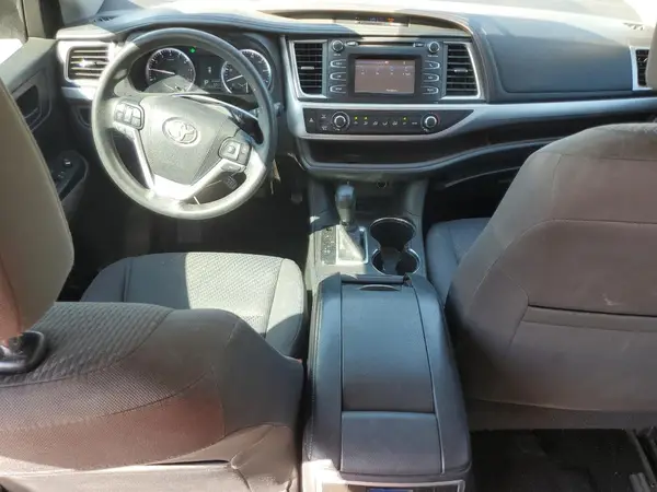 5TDZARFH5GS017910 2016 TOYOTA HIGHLANDER - Image 8