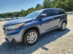 5TDZARFH5GS019379 2016 TOYOTA HIGHLANDER