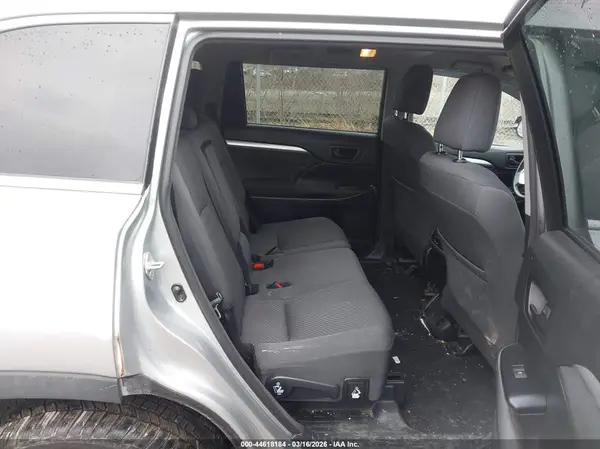 5TDZARFH5HS026964 2017 TOYOTA HIGHLANDER - Image 8