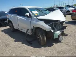 5TDZARFH5HS027676 2017 TOYOTA HIGHLANDER