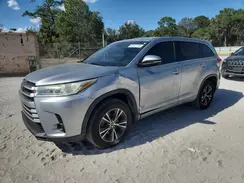 5TDZARFH5HS028973 2017 TOYOTA HIGHLANDER