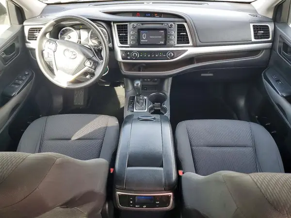5TDZARFH5JS034892 2018 TOYOTA HIGHLANDER - Image 8