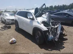 5TDZARFH5JS035802 2018 TOYOTA HIGHLANDER