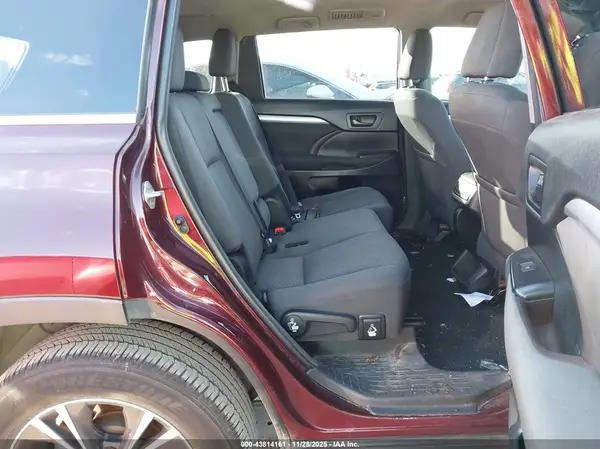 5TDZARFH5JS041213 2018 TOYOTA HIGHLANDER - Image 8
