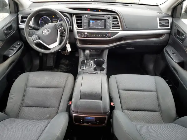 5TDZARFH5KS048289 2019 TOYOTA HIGHLANDER - Image 8
